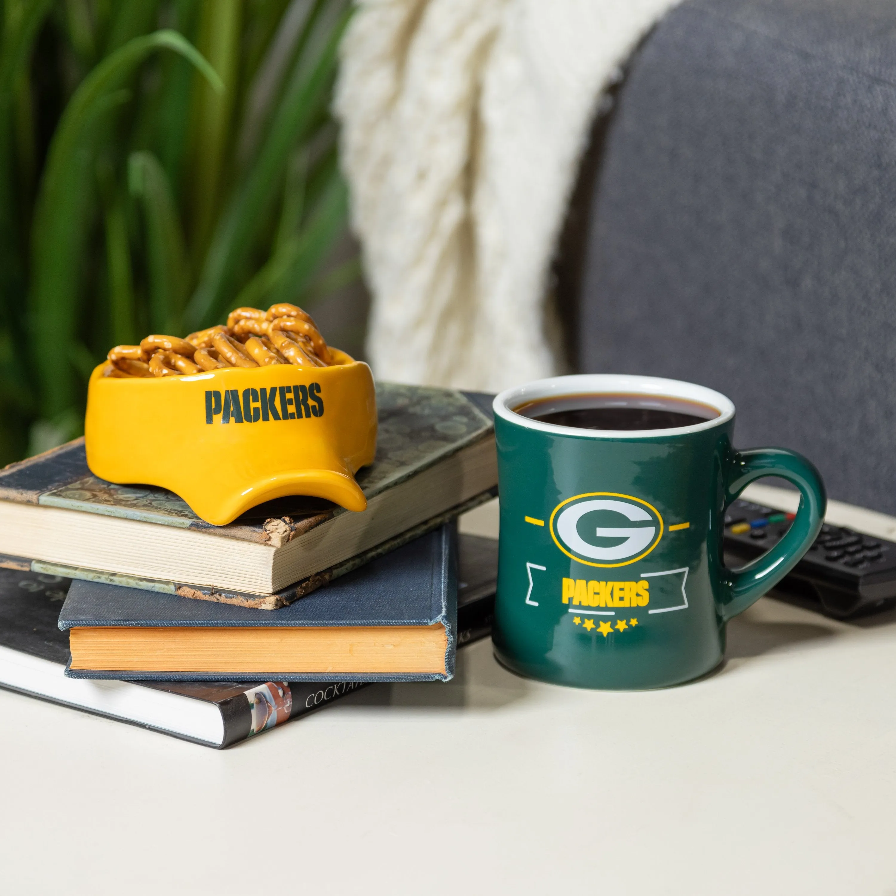 11oz. Ceramic Cup and Coaster Gift Set, Green Bay Packers,3ccs3811