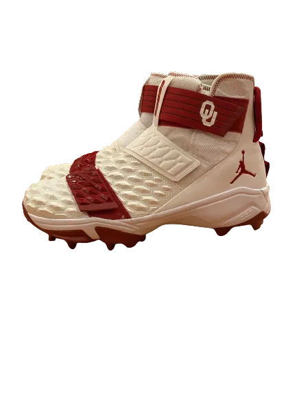 Adrian Ealy Oklahoma Football Player Exclusive Cleats (Size 15)