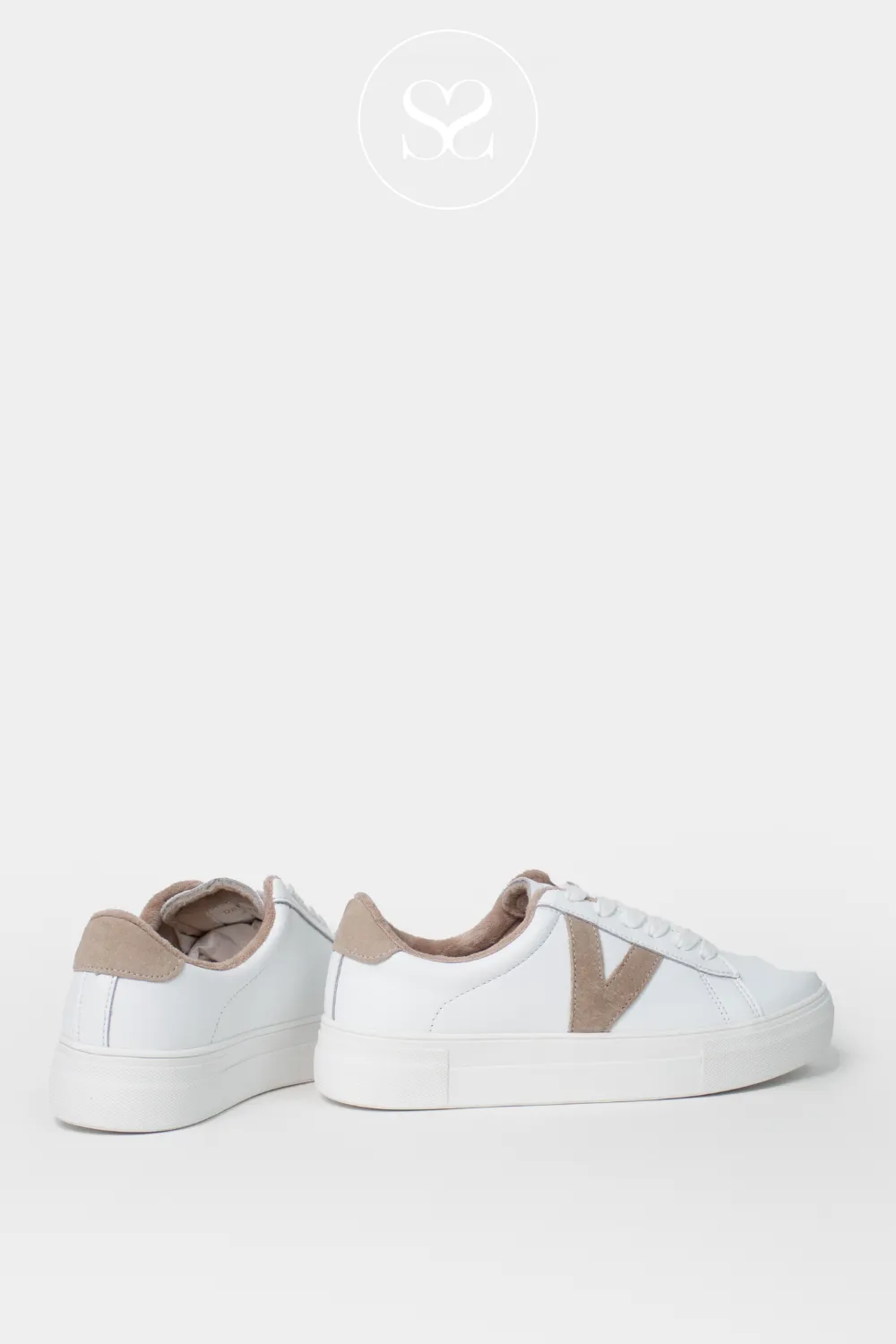 DRILLEYS TWENTY ONE WHITE/CAMEL FLATFORM TRAINERS