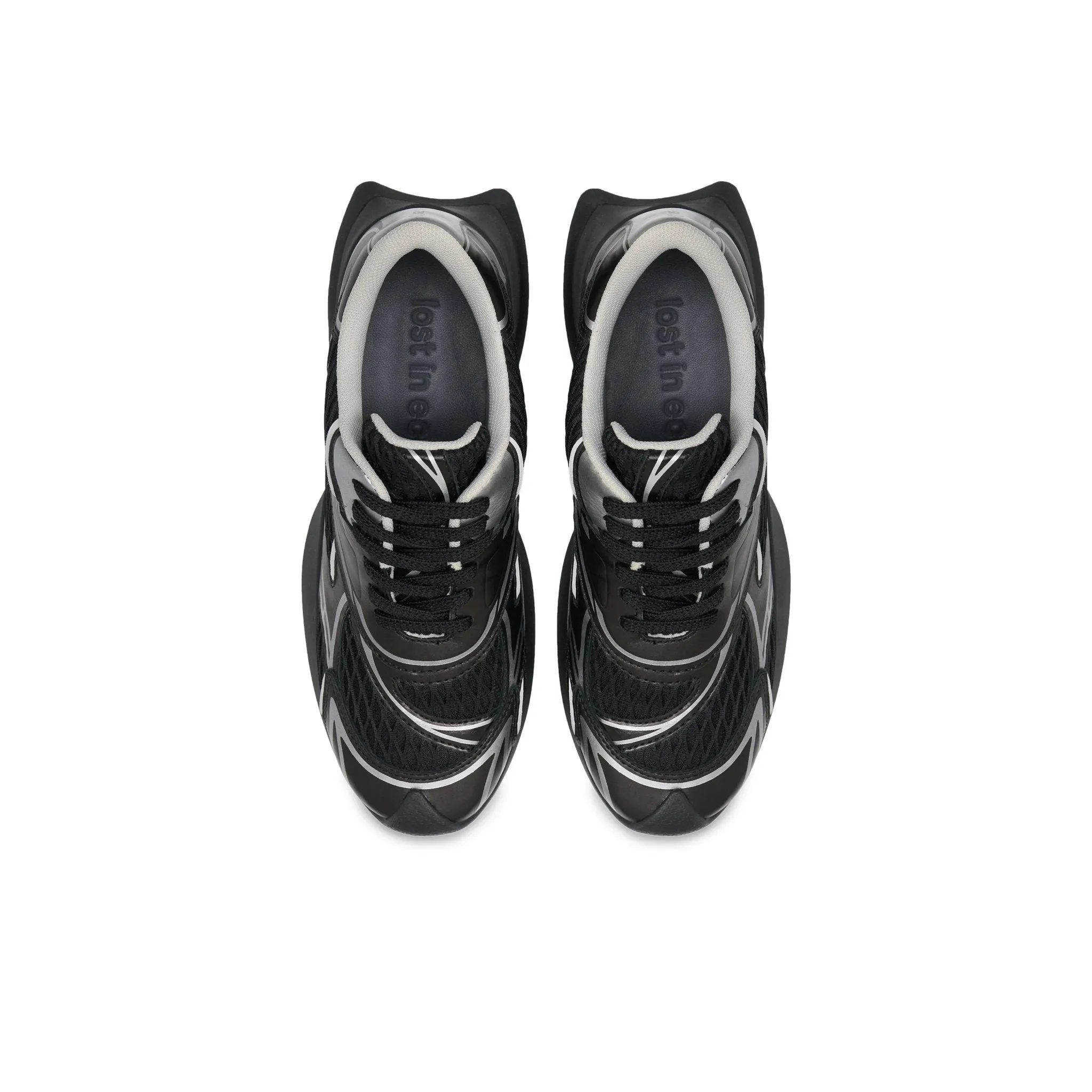 Mesh Stitching Embossed Vintage Running Shoes In Black