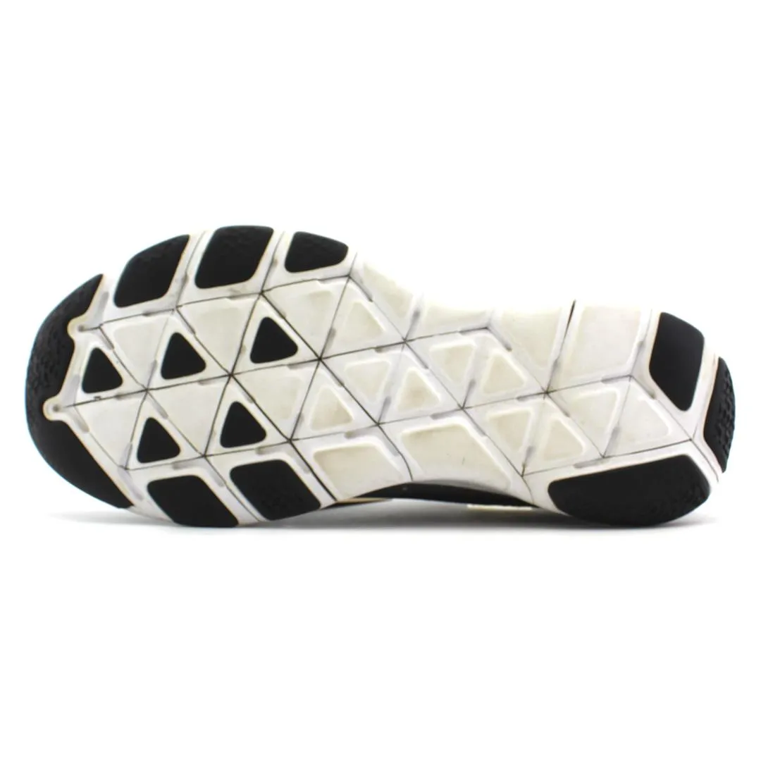 NIKE  FREE TRAINER V7 TRAINING